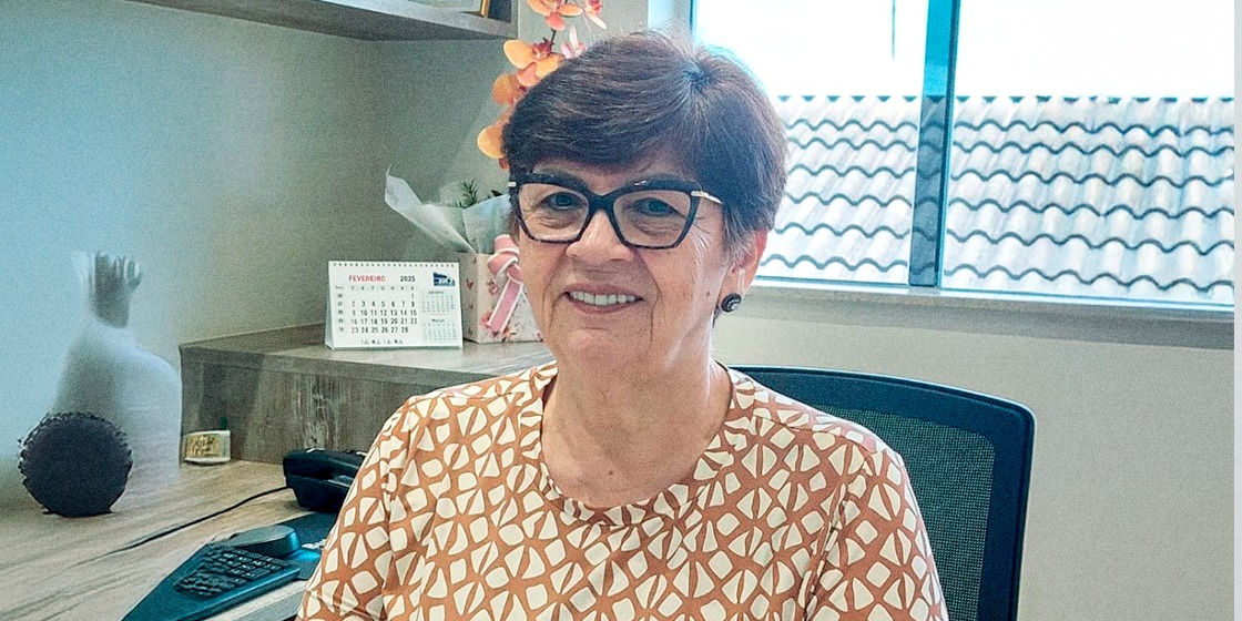 SEAAC inicia entrega de material escolar 